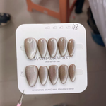 Cate Eye Nails