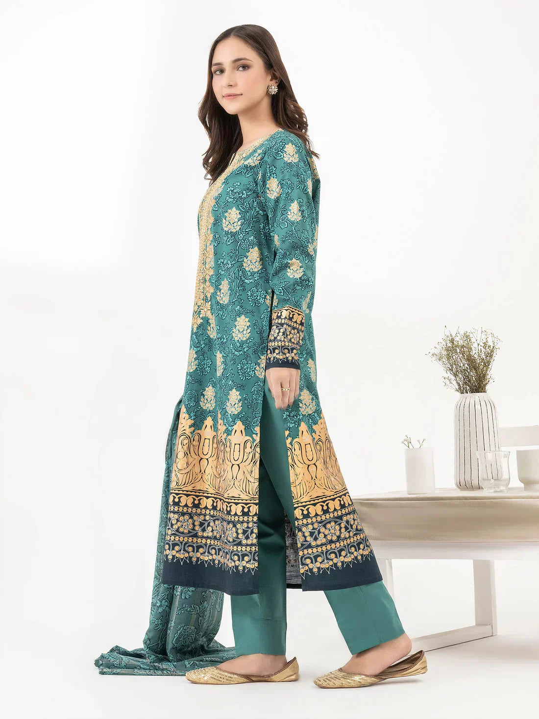 3 Piece Lawn Suit-Embroidered